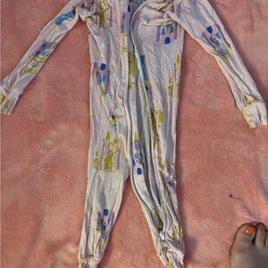 Princess and castles pajamas